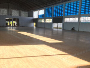 ACEFLEX 6 VINYL SPORTS FLOORING FOR MULTI SPORTS COURT IN A PRIMARY SCHOOL